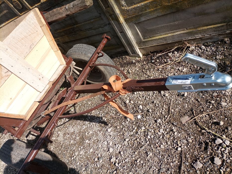 Vând căruță pentru tractor