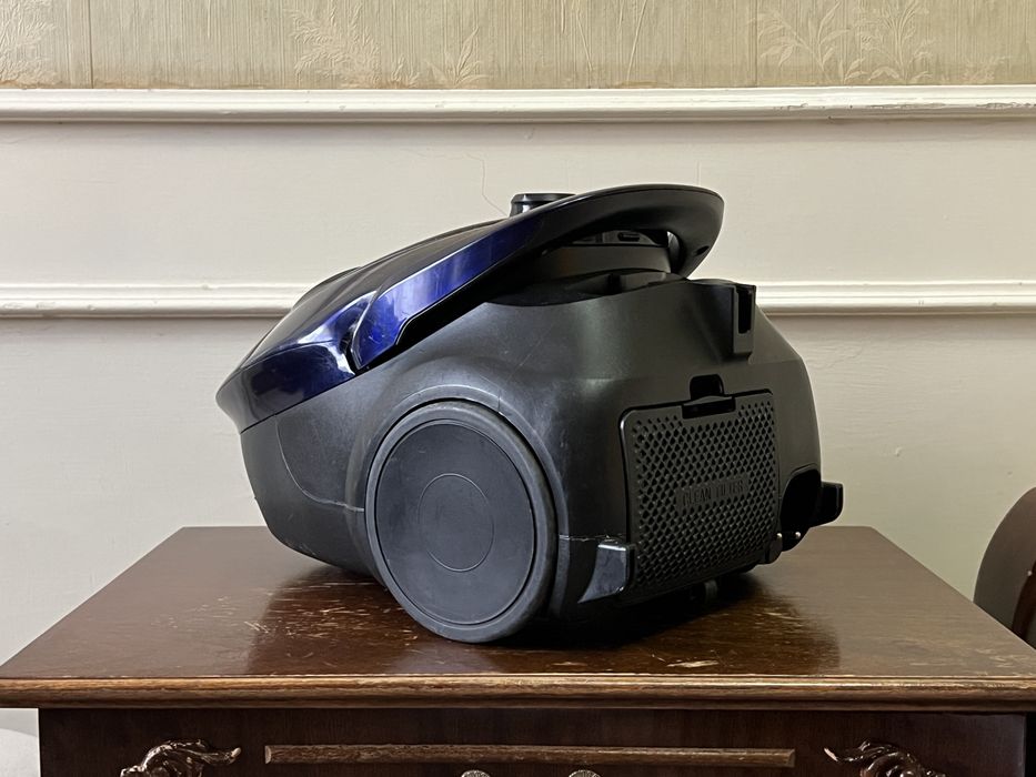 Пылесос Samsung SC20M255AWB
