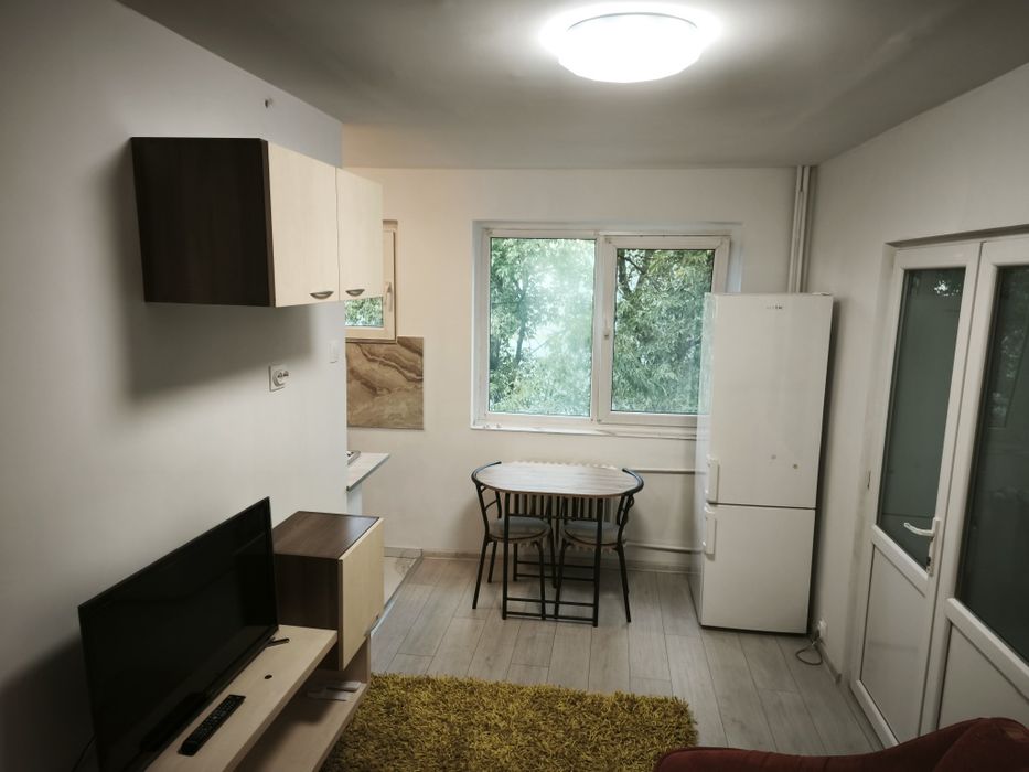 Apartament 2 camere Cantemir fara risc, renovat, mobilat, utilat