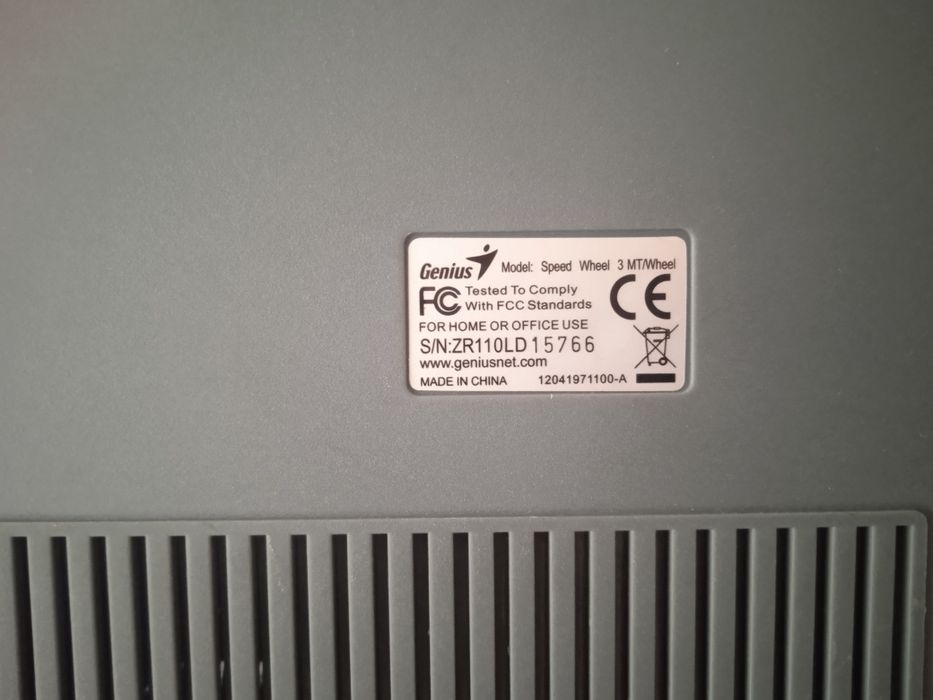 Игровой руль с педалями