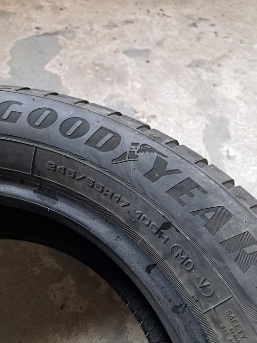 2 anvelope iarnă 245 55 r17 Goodyear