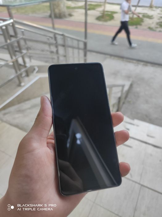Samsung galaxy A53 5G sotiladi