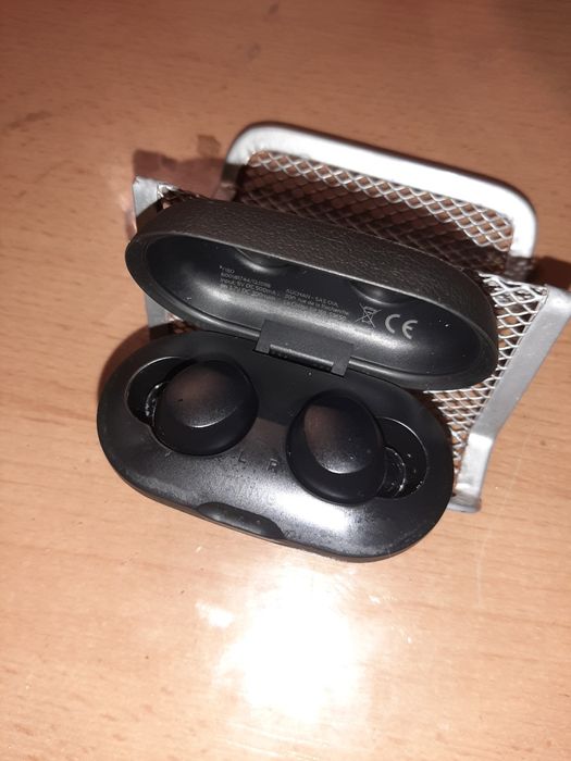 Căști wireless Qilive impecabile