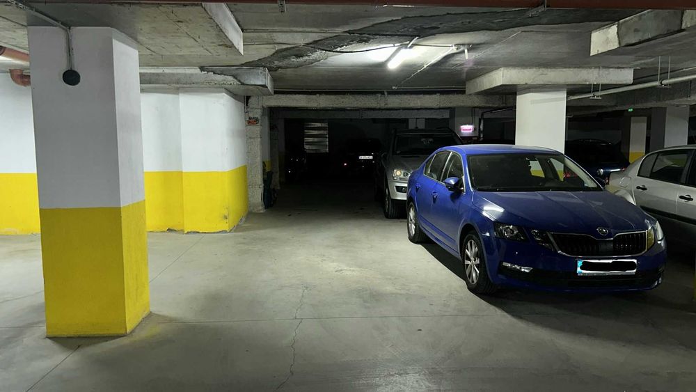 Inchiriez loc de parcare subteran West Park 2 Stupca / Ajustorului