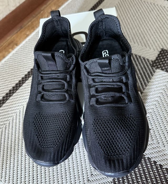 кроссовки унисекс 39 размер