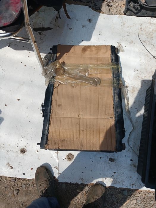 Радиатор охлаждения Тоета Королла