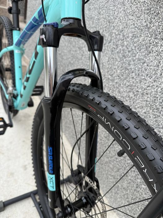 Trek Marlin 6 29” / Размер M / Shimano Altus 18 скорости / Хидравлични дискови спирачки