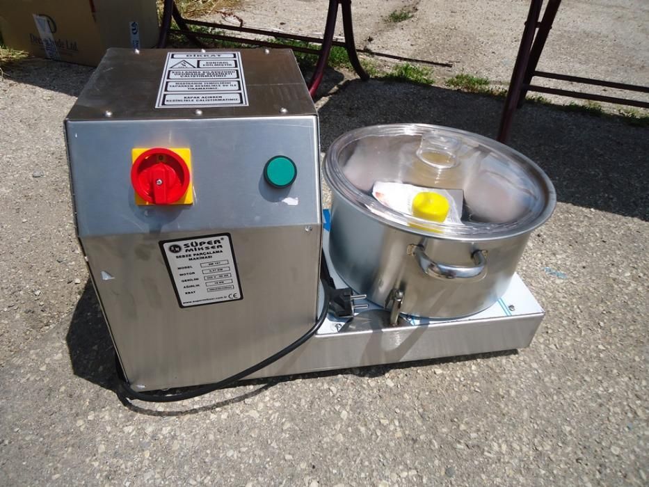 Кутер Машина Миксер Пасатор  за за рязане на лук, сосове, професионалн