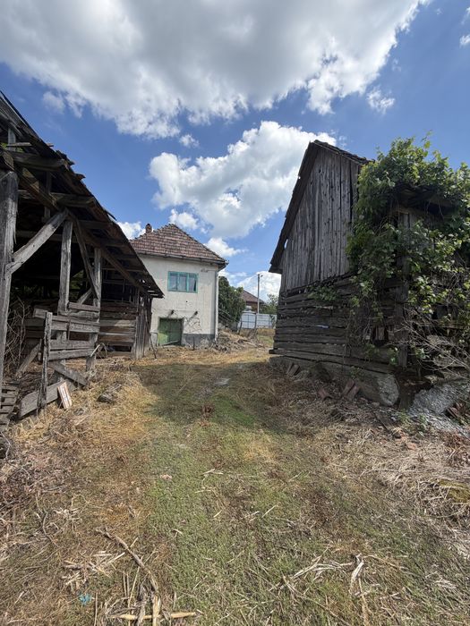 Casa de vanzare