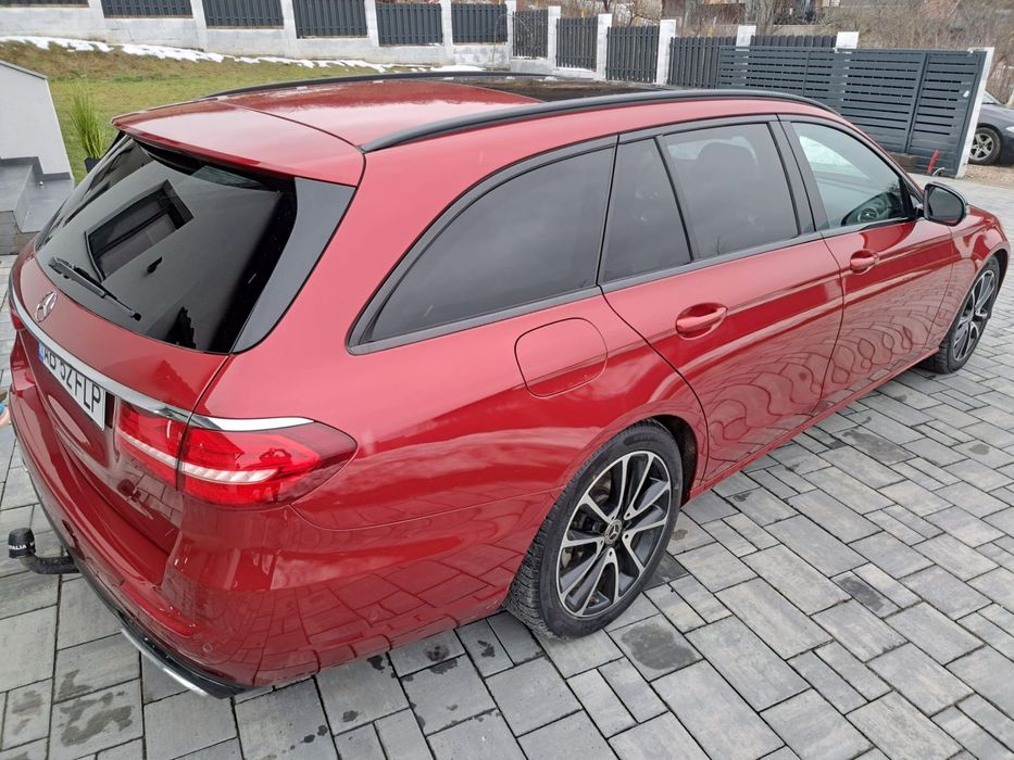 Mercedes-Benz E Primul proprietar recent inmatriculat