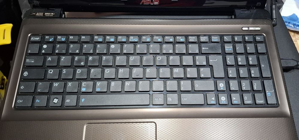 Vind  laptop asus  k52f