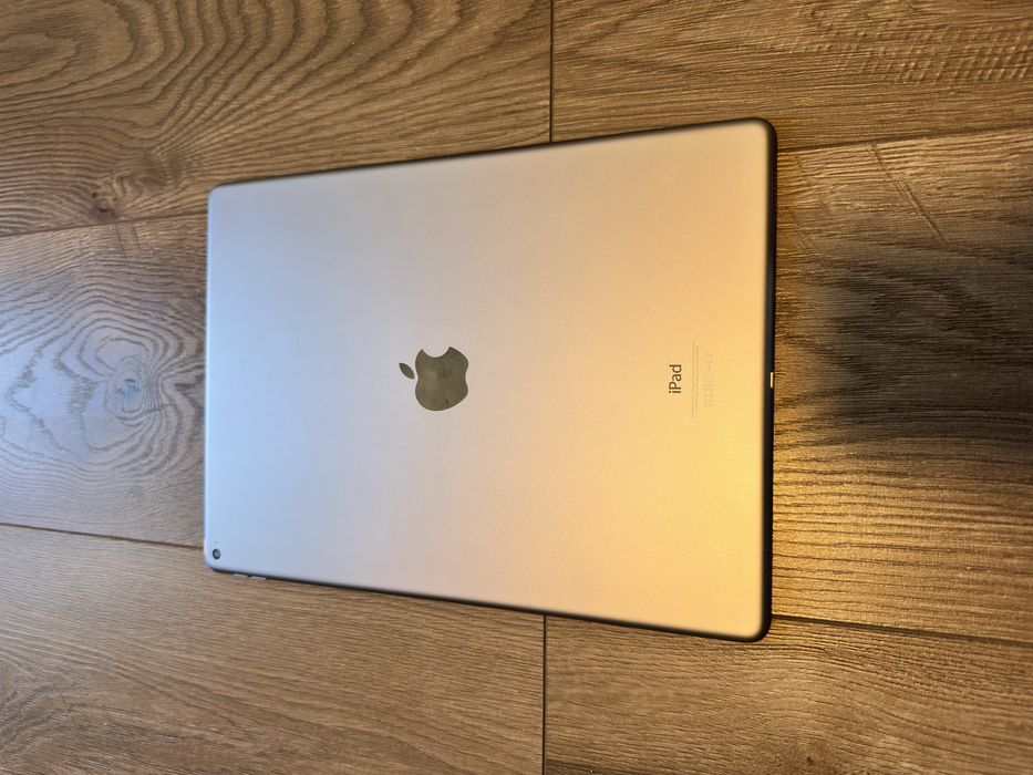 Ipad Pro 12.9 1st gen A1584 128Gb Space Grey