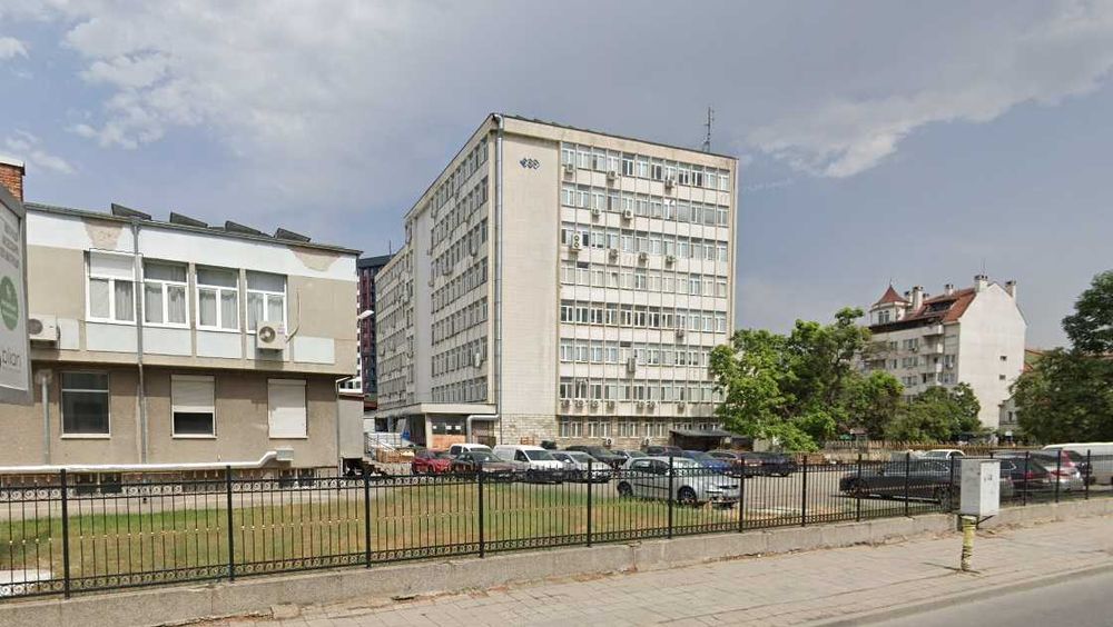 Дава се под наем Склад в Пловдив, Западен - 100 кв.м за 600 € - Снимка #2