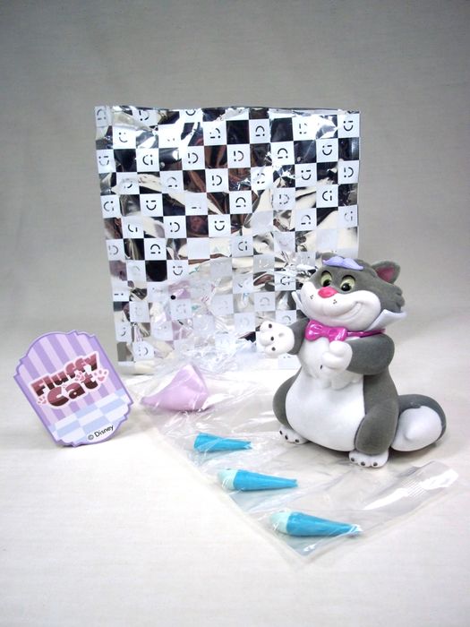 Котик miniso fluffy cat фигурка