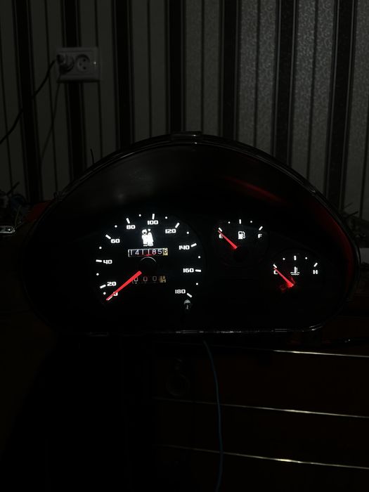 Matiz mx tablo sotiladi