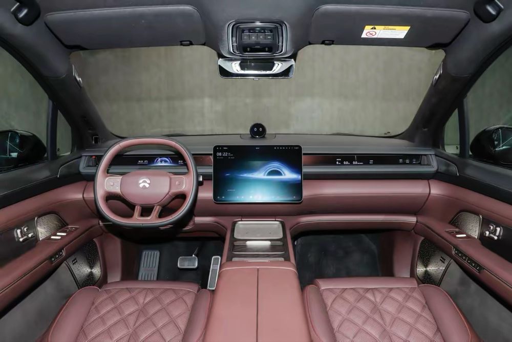 NIO ES8 Signature Edition в максимальной конфигурации