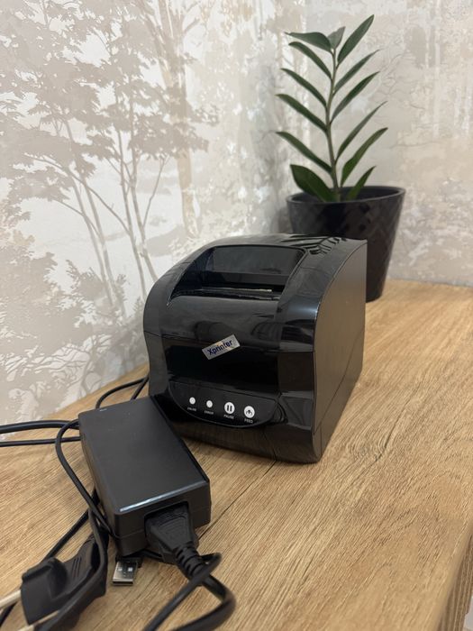 Продам принтер этикеток xprinter XP-365B