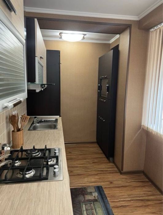 Ц1 4/2/4 кирпич 77-серия мебель+техника 95м2