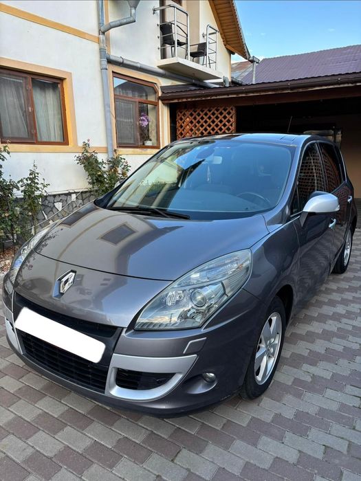 Renault Scenic 2011