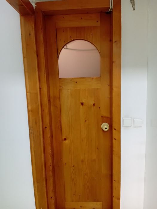 Vanzare usi exterior si interior