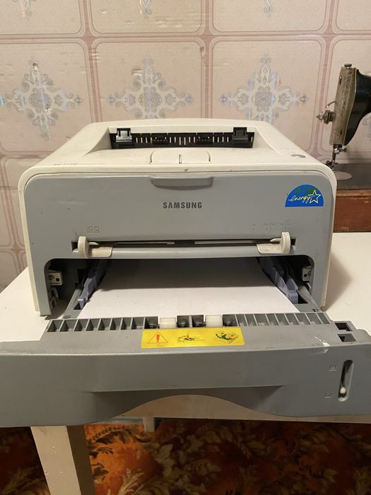 Продам принтер обычный