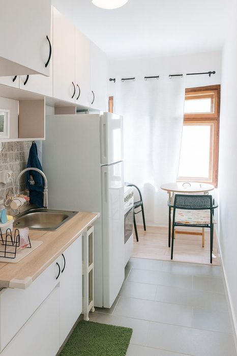 Дава се под наем Двустаен апартамент в Пловдив, Христо Смирненски - 70 кв.м за 357 € - Снимка #1