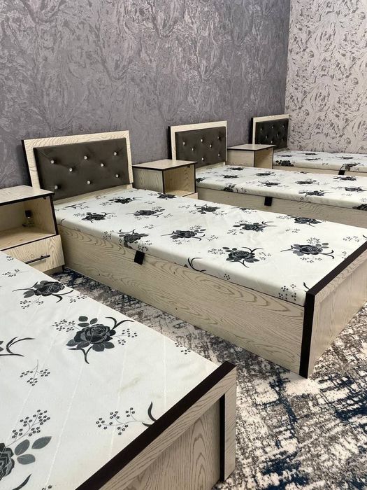 Sandiqli kravat 750 ming