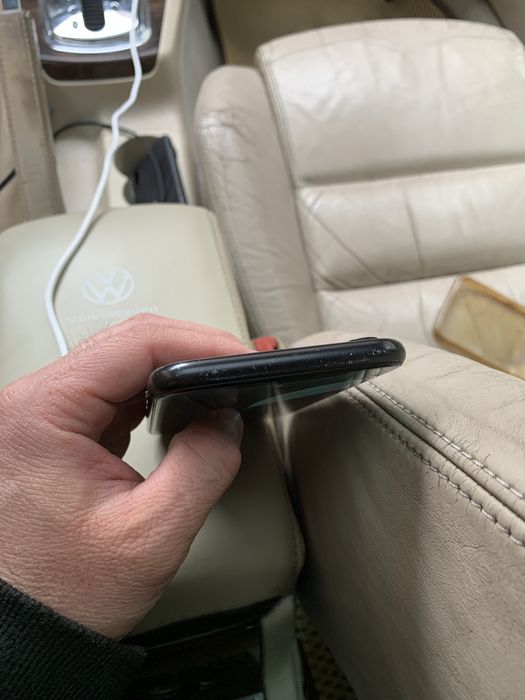 iPhone XR 64gb 72%