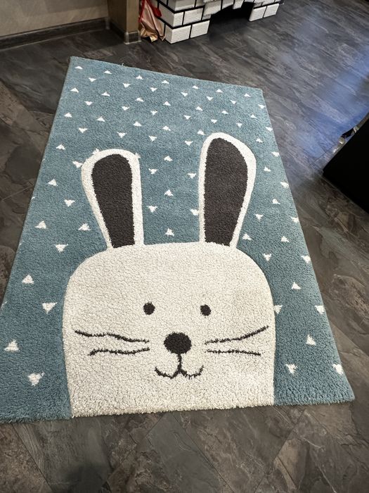 Детски мек килим ш. 116см. Д.170 см.