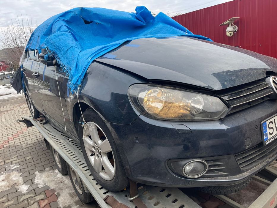 Se dezmembreaza Golf 6 1.6 cayc