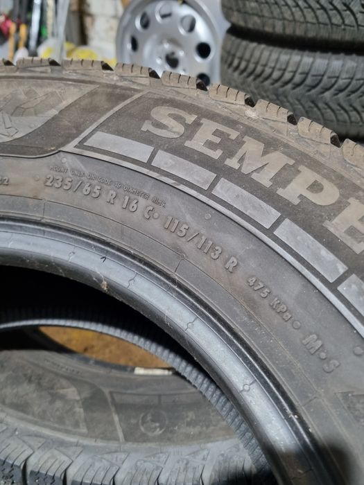 2 x Anvelope iarna 235/65/R16c Semperit Van-Grip 3 DOT 2022