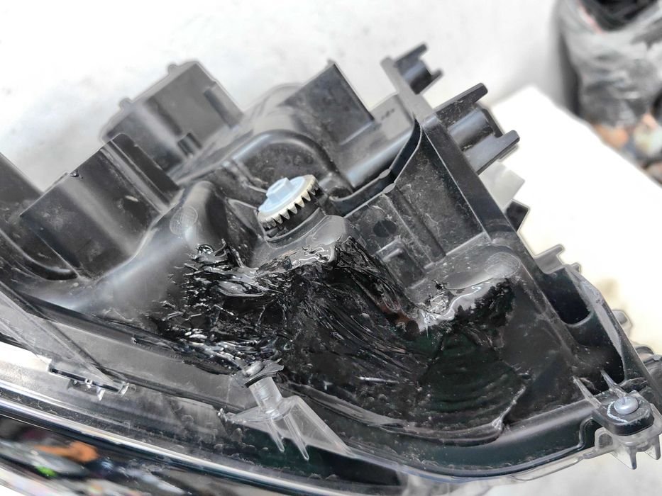 Оригинален  фар Тойота Ярис  Toyota Yaris Cross Full Led  2022