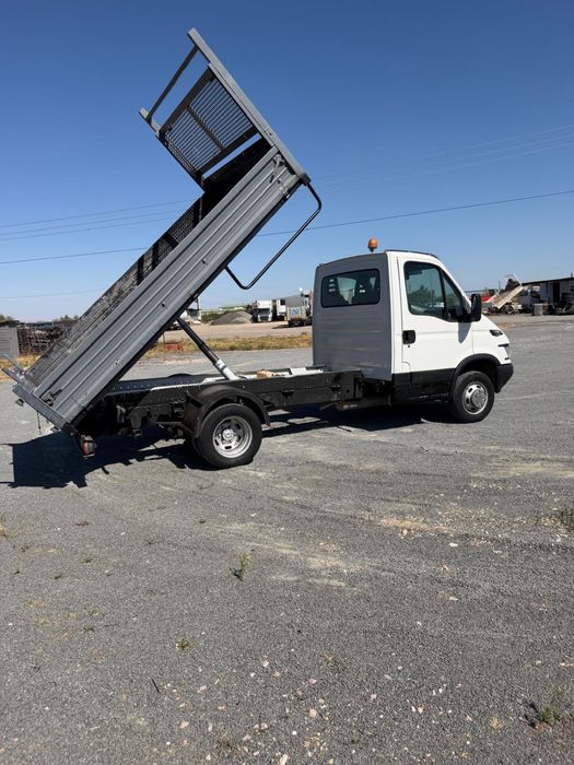 Vand iveco 35c 13 bascula