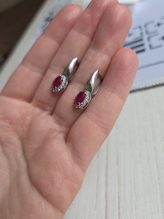 Серьги продам серебро