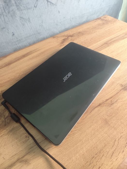 Ноутбук продам ACER
