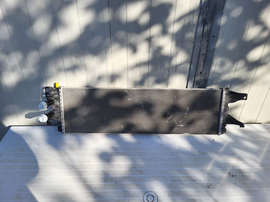 Radiator apa auxiliar Volkswagen t6 2.0