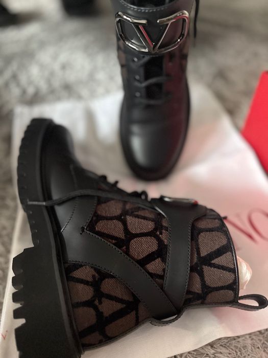 Valentino Garavani оригинални дамски Боти