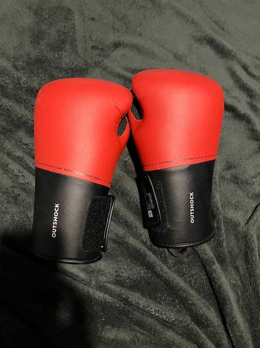 Боксови ръкавици Outshock 100 – 8 oz