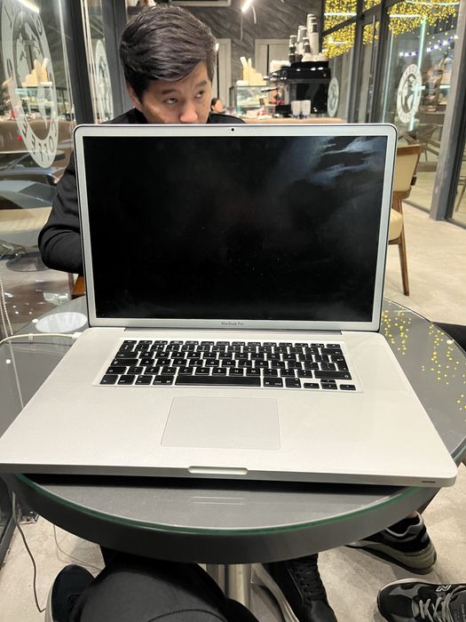 Макбук дальше хз