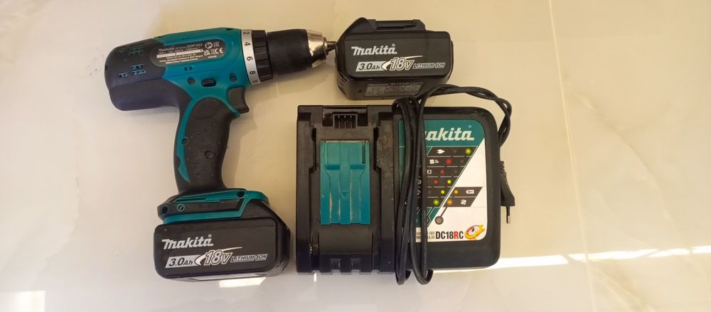 Шуруповёрт Макита 18v 3 ah