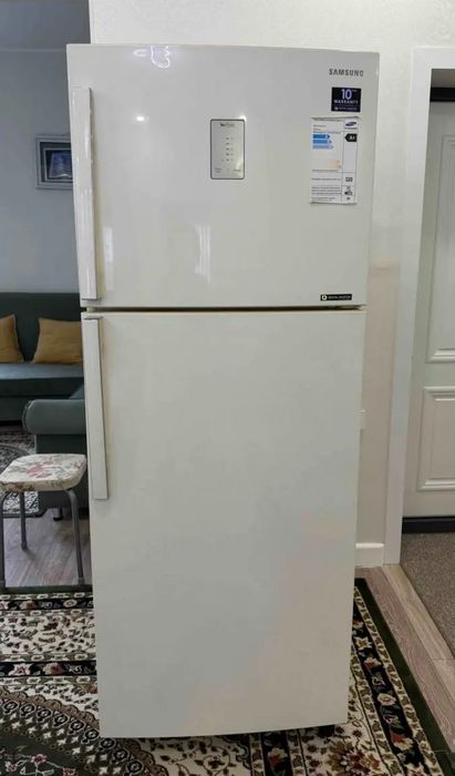 Продам холодильник Samsung