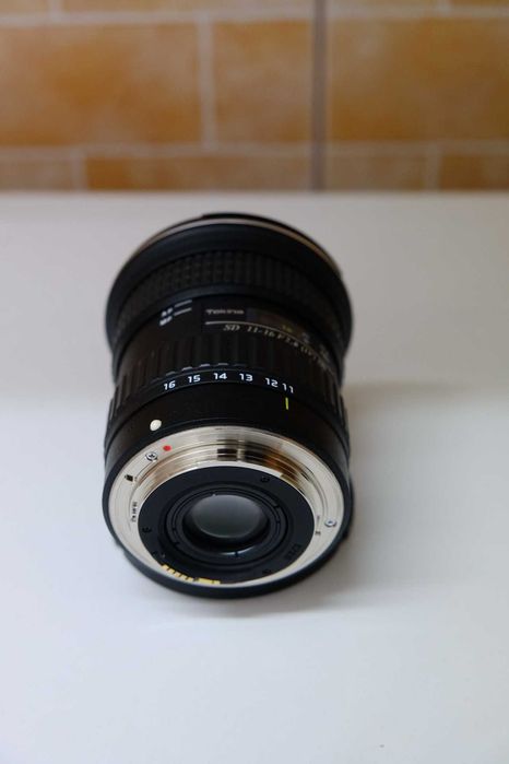 Obiectiv Tokina montura Canon