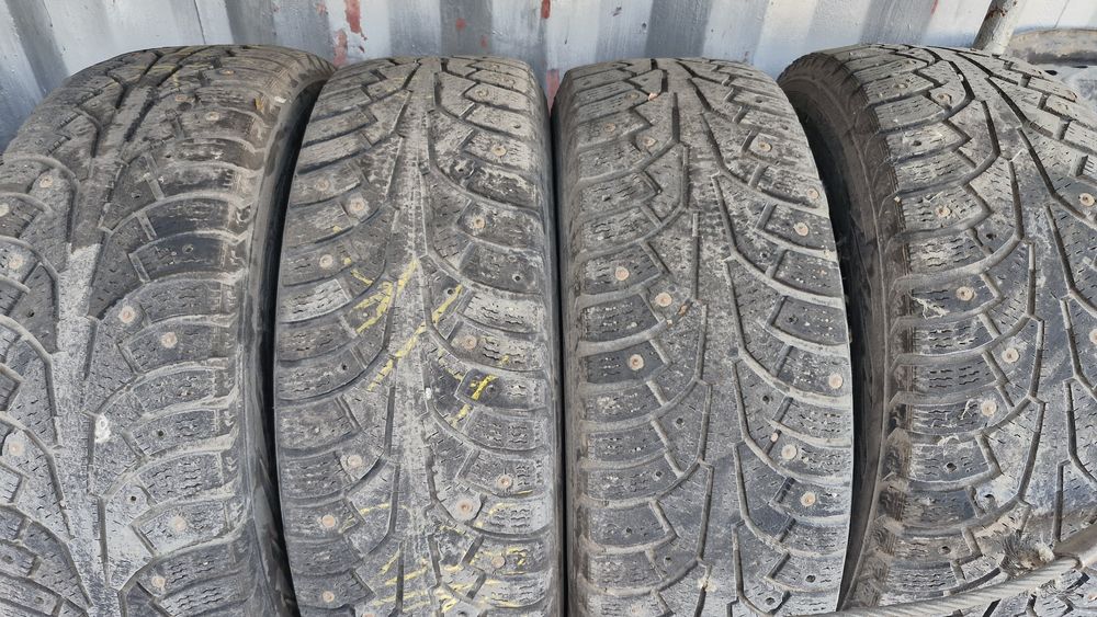 Комплект Нокиан ..шипы