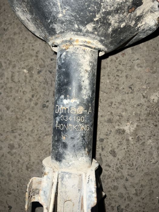 Продам стойки в сборе на субару форестер