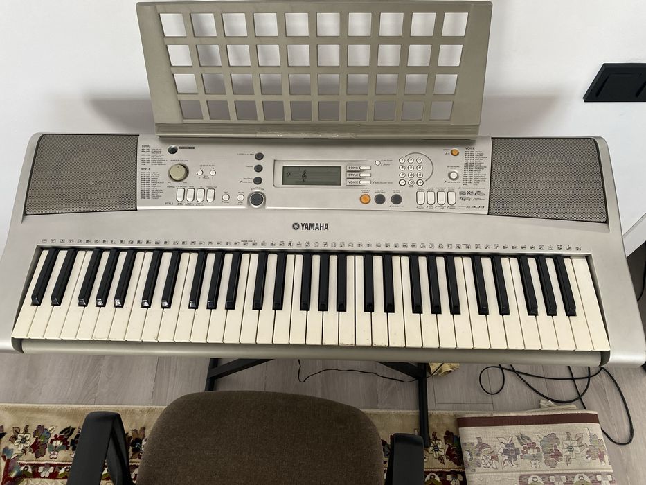 синтезатор yamaha