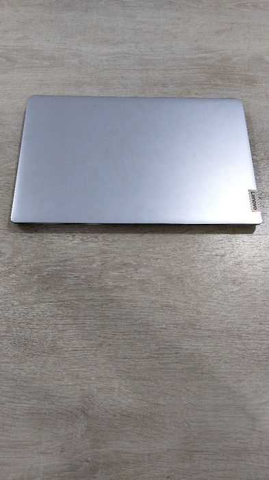 Office noutbuk lenova