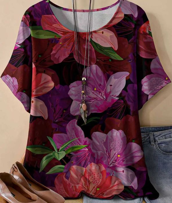 Продавам свежи блузки с еднакъв размер. Еластични и немачкаеми са.