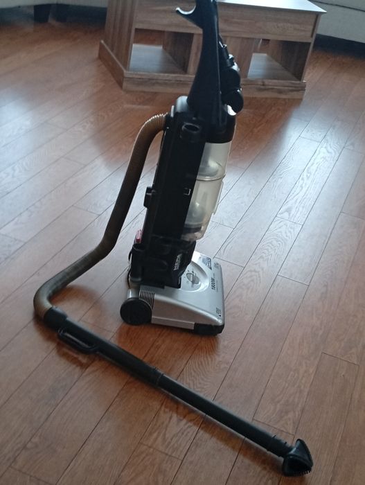 Aspirator covoare