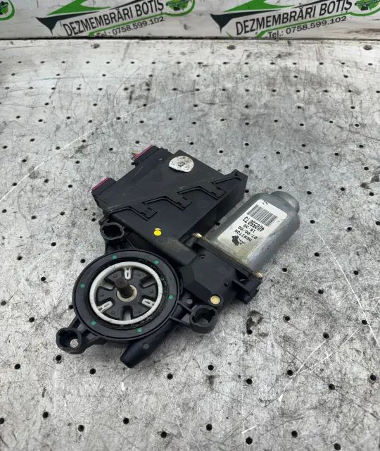 Motoras macara geam fata stanga Skoda Fabia 2000 1.4 MT (75 hp)