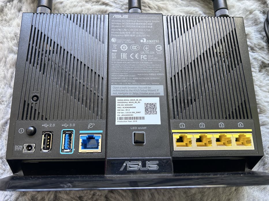 Router ASUS RT-AC86U AC2900 Dual-Band Gigabit – stare foarte bună ...